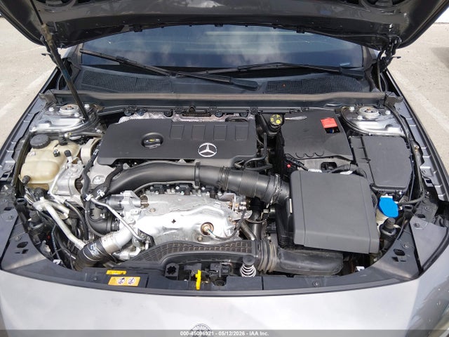 W1K3G4EB8LJ215480 Mercedes-Benz A 220