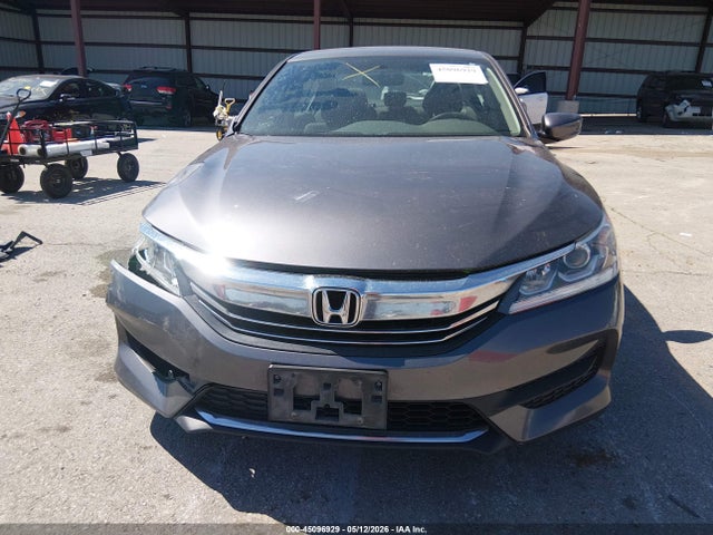 Aukcja sprzedaży 2017 Honda Accord Lx, vin: 1HGCR2F38HA286123, numer aukcji: 45096929