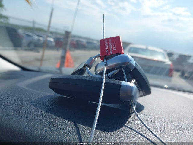 45096985 :رقم المزاد ، 1FMCU9CZ6MUB22713 vin ، 2021 Ford Escape Sel Hybrid مزاد بيع