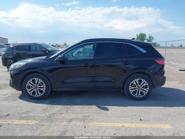45096985 :رقم المزاد ، 1FMCU9CZ6MUB22713 vin ، 2021 Ford Escape Sel Hybrid مزاد بيع
