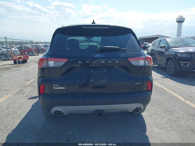 45096985 :رقم المزاد ، 1FMCU9CZ6MUB22713 vin ، 2021 Ford Escape Sel Hybrid مزاد بيع