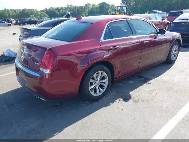 45097003 :رقم المزاد ، 2C3CCAAG2FH830154 vin ، 2015 Chrysler 300 Limited مزاد بيع
