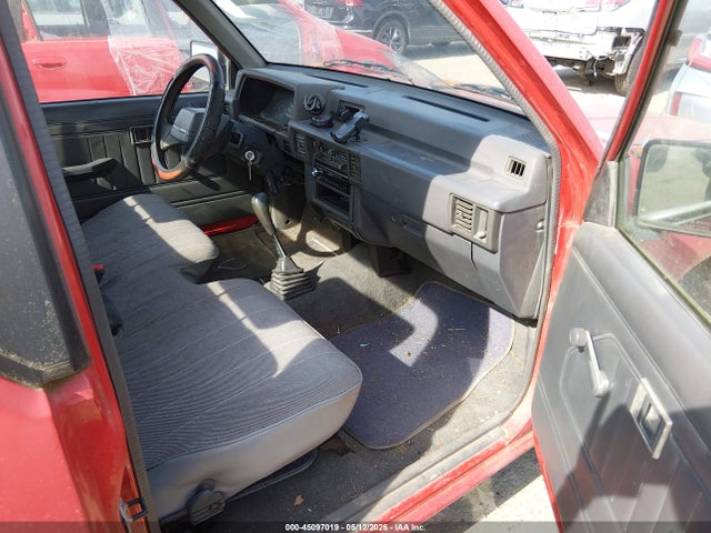 Продаж на аукціоні авто 1995 Mitsubishi Mighty Max, vin: JA7LS21G3SP003304, номер лоту: 45097019