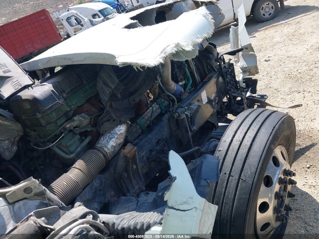 2018 Volvo Vnl მანქანა იყიდება აუქციონზე, vin: 4V4NC9EH1JN896589, აუქციონის ნომერი: 45097023