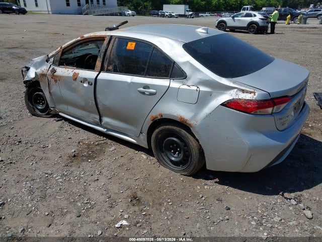 Toyota COROLLA LE 2021 5YFEPMAE2MP243727 Image 3