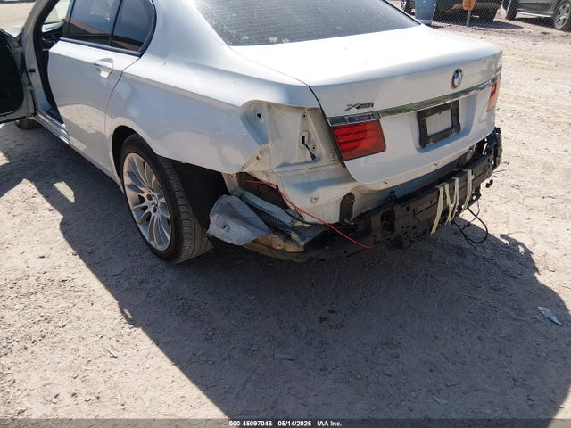 2015 Bmw 750i Xdrive მანქანა იყიდება აუქციონზე, vin: WBAYB6C5XFD965941, აუქციონის ნომერი: 45097046