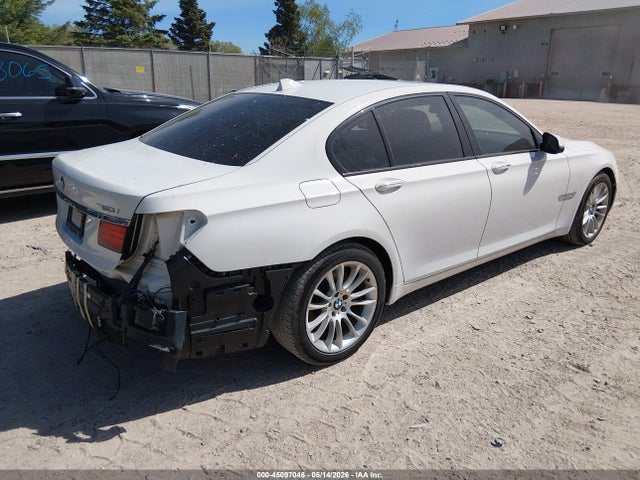 2015 Bmw 750i Xdrive მანქანა იყიდება აუქციონზე, vin: WBAYB6C5XFD965941, აუქციონის ნომერი: 45097046