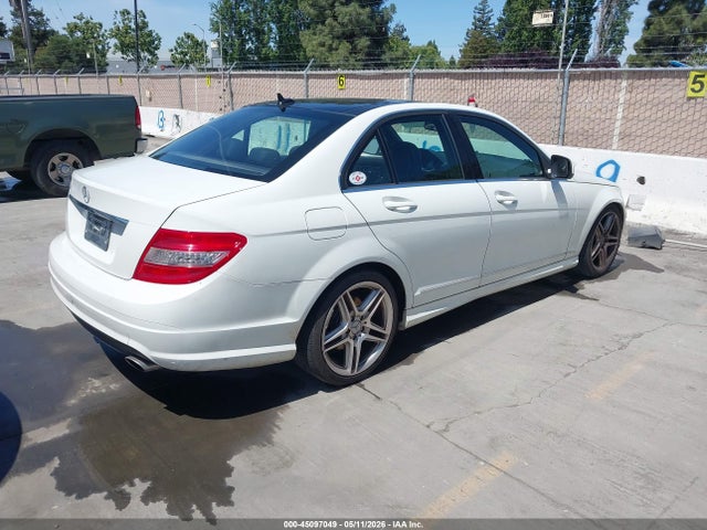 45097049 :رقم المزاد ، WDDGF54X99R067230 vin ، 2009 Mercedes-benz C 300 Luxury/sport مزاد بيع