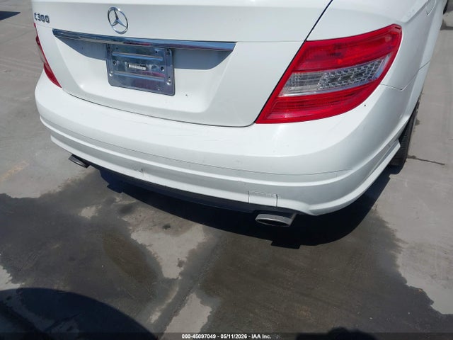 45097049 :رقم المزاد ، WDDGF54X99R067230 vin ، 2009 Mercedes-benz C 300 Luxury/sport مزاد بيع