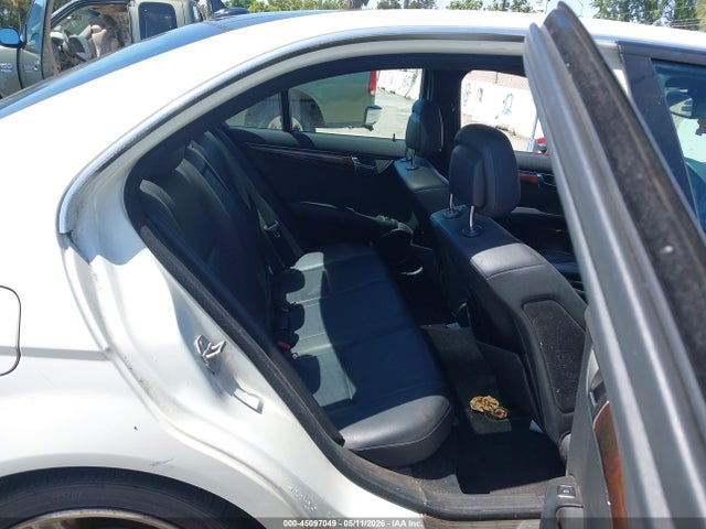 45097049 :رقم المزاد ، WDDGF54X99R067230 vin ، 2009 Mercedes-benz C 300 Luxury/sport مزاد بيع