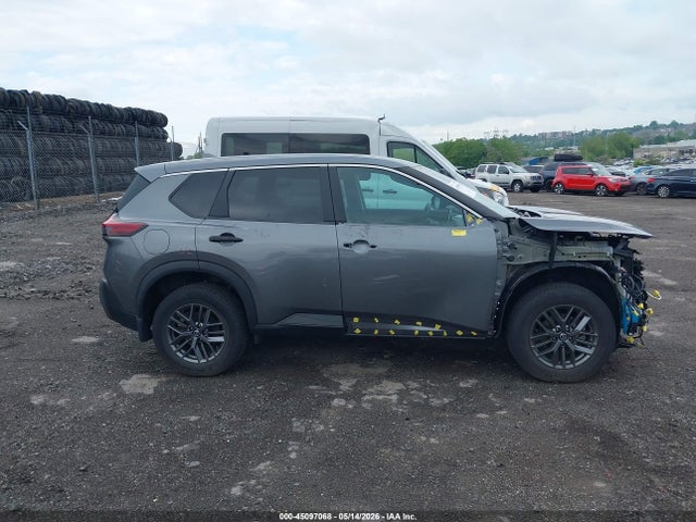 45097068 :رقم المزاد ، 5N1AT3AB6MC833525 vin ، 2021 Nissan Rogue S Intelligent Awd مزاد بيع