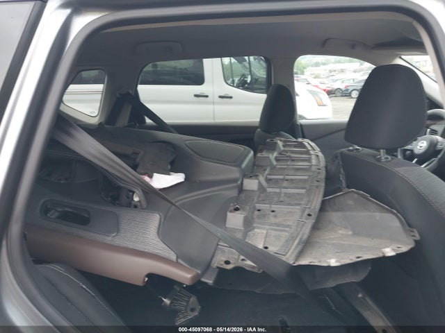 45097068 :رقم المزاد ، 5N1AT3AB6MC833525 vin ، 2021 Nissan Rogue S Intelligent Awd مزاد بيع