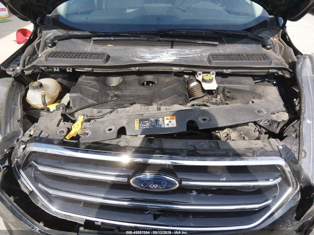 Продаж на аукціоні авто 2017 Ford Escape Se, vin: 1FMCU9G92HUB06458, номер лоту: 45097094