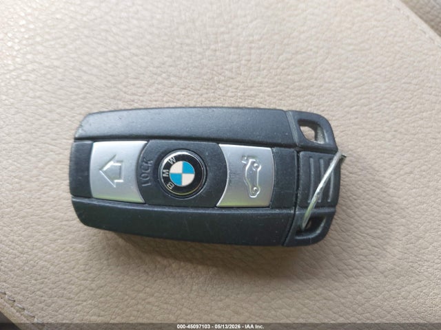 45097103 :رقم المزاد ، WBAVM1C50EVW47612 vin ، 2014 Bmw X1 Sdrive28i مزاد بيع