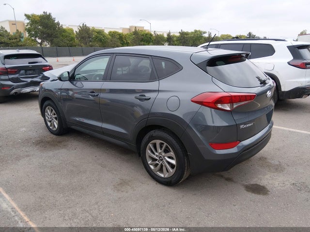 KM8J23A44JU643992 Hyundai TUCSON SE