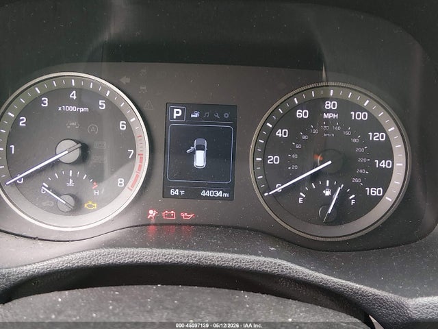 KM8J23A44JU643992 Hyundai TUCSON SE