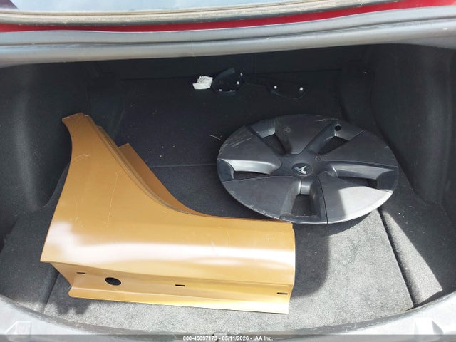 45097173 :رقم المزاد ، 5YJ3E1EA0MF016101 vin ، 2021 Tesla Model 3 Standard Range Plus Rear-wheel Drive مزاد بيع