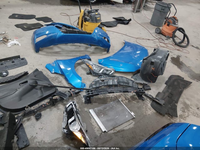45097186 :رقم المزاد ، 3N1CN8DV9LL800339 vin ، 2020 Nissan Versa S Xtronic Cvt مزاد بيع
