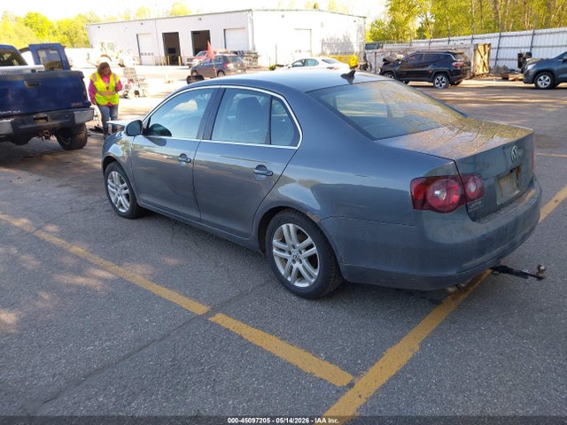 2010 Volkswagen Jetta Tdi მანქანა იყიდება აუქციონზე, vin: 3VWAL8AJ7AM145260, აუქციონის ნომერი: 45097205