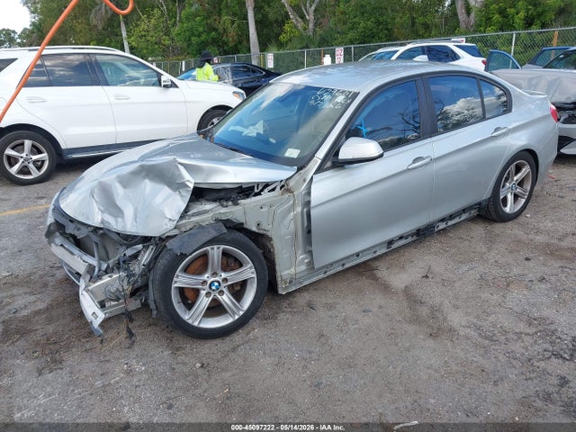 2014 Bmw 320i მანქანა იყიდება აუქციონზე, vin: WBA3B1C53EPV79601, აუქციონის ნომერი: 45097222