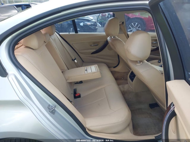 2014 Bmw 320i მანქანა იყიდება აუქციონზე, vin: WBA3B1C53EPV79601, აუქციონის ნომერი: 45097222