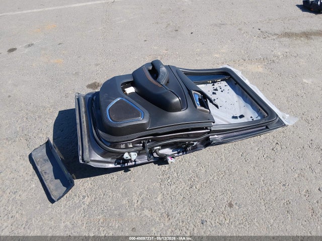 Продаж на аукціоні авто 2018 Gmc Yukon Denali, vin: 1GKS2CKJ3JR195832, номер лоту: 45097237