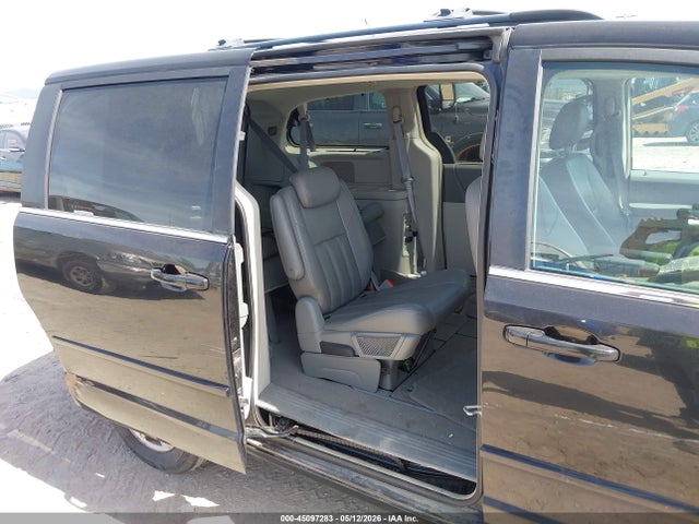 Продаж на аукціоні авто 2008 Chrysler Town & Country Touring, vin: 2A8HR54P98R709128, номер лоту: 45097283