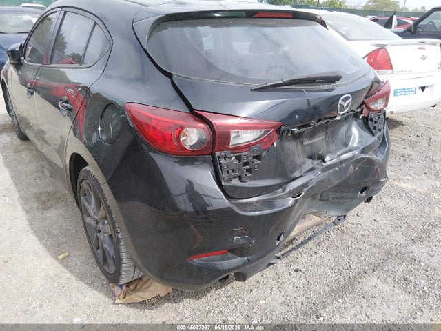 Продаж на аукціоні авто 2018 Mazda Mazda3 Sport, vin: 3MZBN1K72JM197906, номер лоту: 45097297