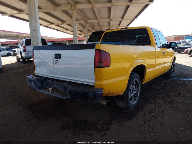 2003 Chevrolet S-10 Ls მანქანა იყიდება აუქციონზე, vin: 1GCCS19XX38104773, აუქციონის ნომერი: 45097302
