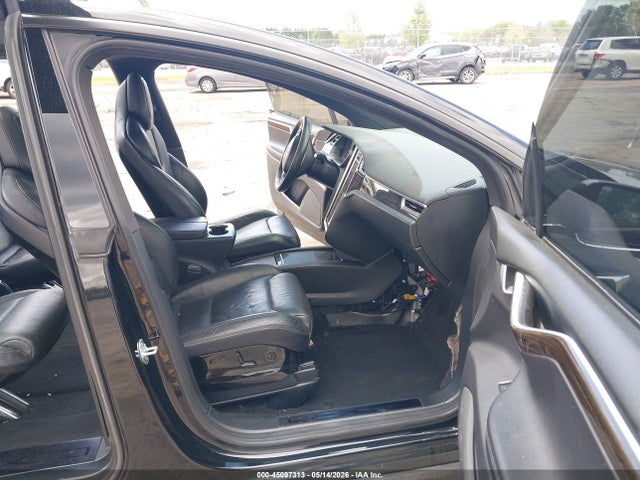 Tesla MODEL X 2016 5YJXCBE22GF002873 Image 5
