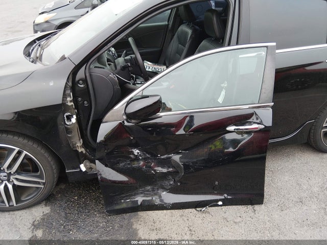 Продажа на аукционе авто 2017 Honda Accord Sport Se, vin: 1HGCR2F1XHA180352, номер лота: 45097315