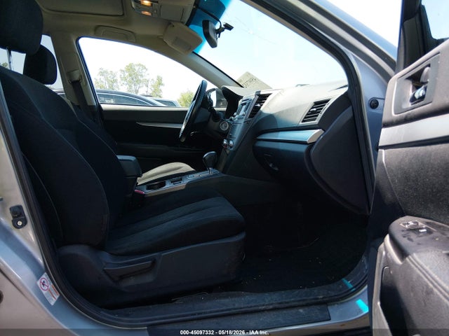 45097332 :رقم المزاد ، 4S4BRBDC8E3285563 vin ، 2014 Subaru Outback 2.5i Premium مزاد بيع