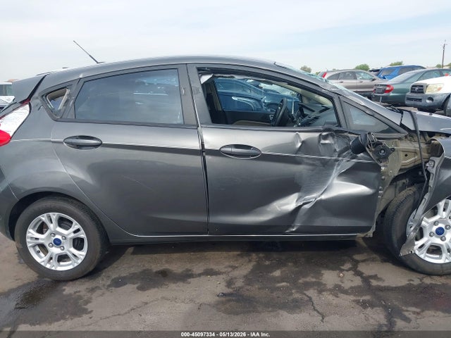 Ford FIESTA SE 2016 3FADP4EJXGM105440 Image 14
