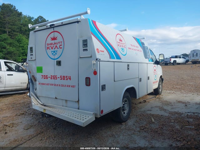 45097335 :رقم المزاد ، 1GB0GRFG9J1273944 vin ، 2018 Chevrolet Express Cutaway Work Van مزاد بيع