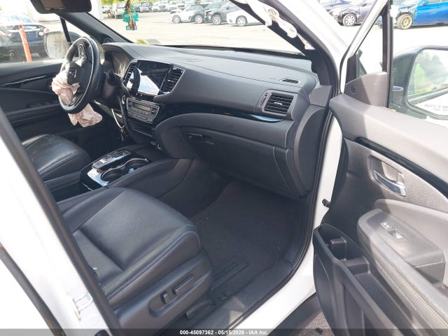 Продажа на аукционе авто 2021 Honda Passport Awd Touring, vin: 5FNYF8H9XMB025899, номер лота: 45097362