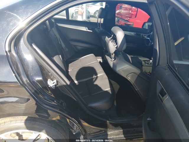 Aukcja sprzedaży 2014 Mercedes-benz C 300 Sport 4matic, vin: WDDGF8ABXER323850, numer aukcji: 45097373
