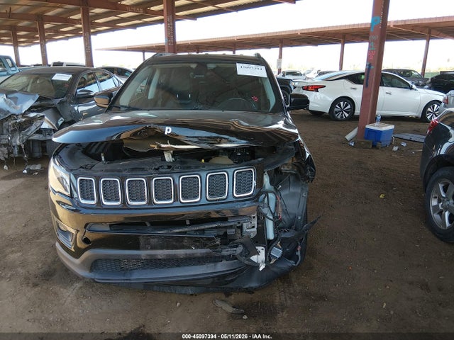 45097394 :رقم المزاد ، 3C4NJCBB4HT682110 vin ، 2017 Jeep New Compass Latitude Fwd مزاد بيع