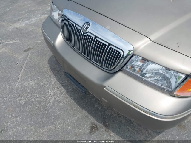 2002 Mercury Grand Marquis Gs მანქანა იყიდება აუქციონზე, vin: 2MEFM74W72X642319, აუქციონის ნომერი: 45097396