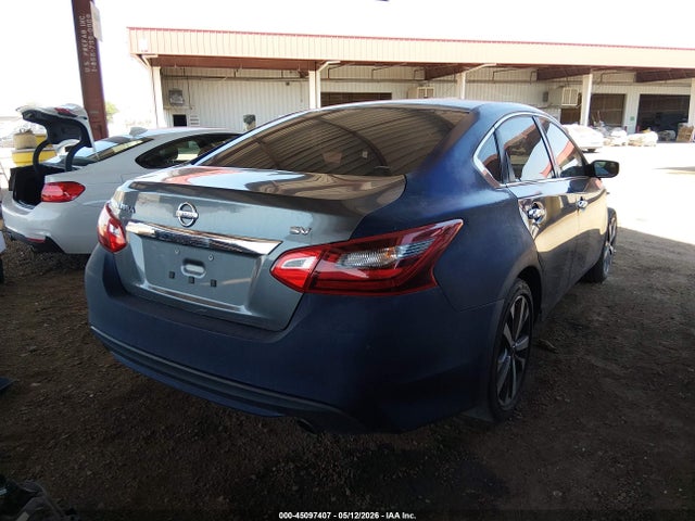 45097407 :رقم المزاد ، 1N4AL3AP0HC119000 vin ، 2017 Nissan Altima 2.5 Sr مزاد بيع