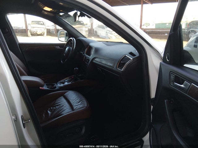 45097414 :رقم المزاد ، WA1VKAFP2AA073533 vin ، 2010 Audi Q5 3.2 Premium مزاد بيع