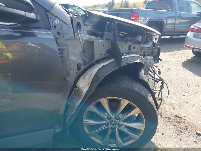 Toyota Rav4 Limited 2016 JTMDFREV6GJ076111 Image 18