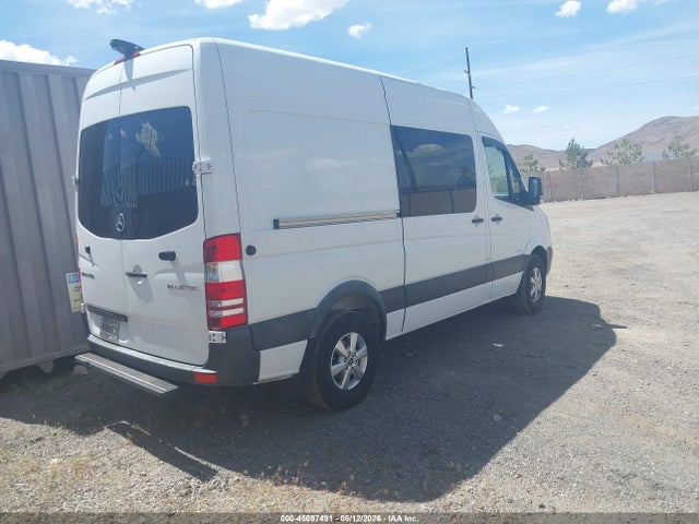 45097491 :رقم المزاد ، WD4PE7DC0FP171382 vin ، 2015 Mercedes-benz Sprinter 2500 Normal Roof مزاد بيع