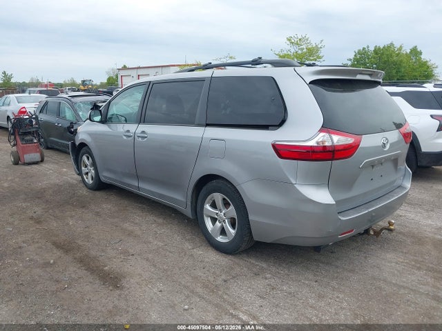 Продажа на аукционе авто 2015 Toyota Sienna Le 8 Passenger, vin: 5TDKK3DC3FS550792, номер лота: 45097504