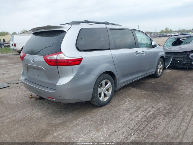 Продажа на аукционе авто 2015 Toyota Sienna Le 8 Passenger, vin: 5TDKK3DC3FS550792, номер лота: 45097504