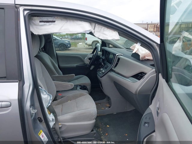 Продажа на аукционе авто 2015 Toyota Sienna Le 8 Passenger, vin: 5TDKK3DC3FS550792, номер лота: 45097504