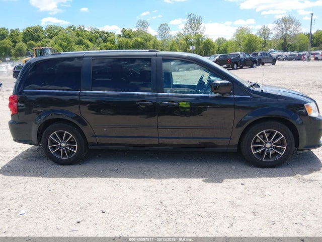 Продажа на аукционе авто 2017 Dodge Grand Caravan Sxt, vin: 2C4RDGCG4HR852155, номер лота: 45097517