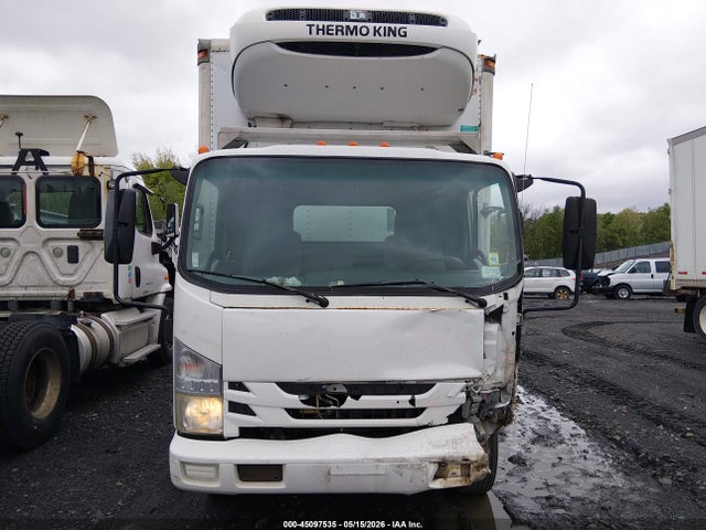 45097535 :رقم المزاد ، JALE5W162G7900069 vin ، 2016 Isuzu Dsl Reg At مزاد بيع