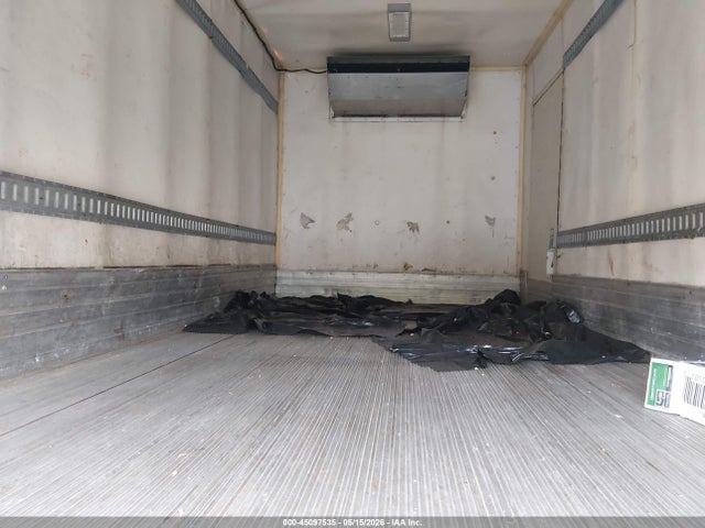 45097535 :رقم المزاد ، JALE5W162G7900069 vin ، 2016 Isuzu Dsl Reg At مزاد بيع