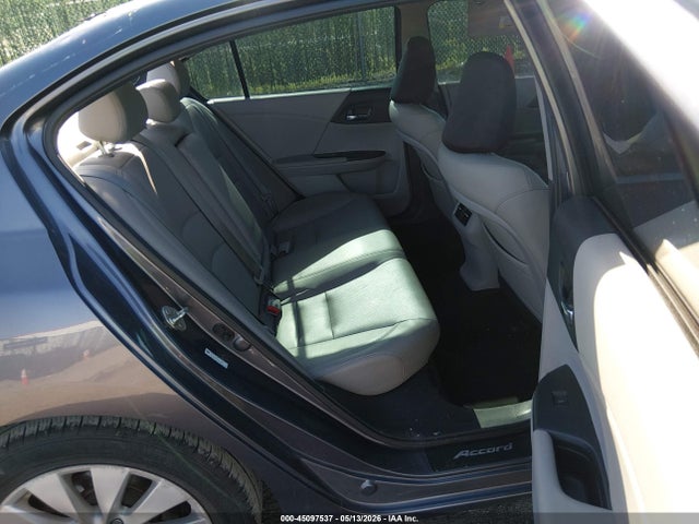 1HGCR3F8XEA026853 Honda Accord Ex-l V-6