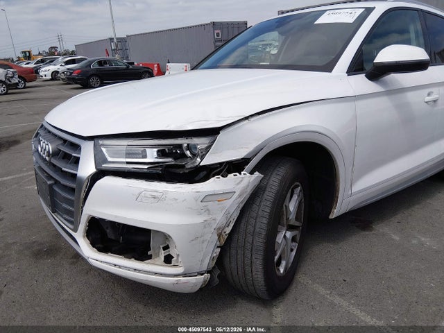 WA1ANAFY3J2133005 Audi Q5 2.0t Premium/2.0t Tech Premium